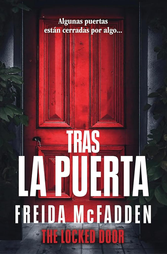 Tras la puerta/ The Locked Door (Spanish Edition) cover image